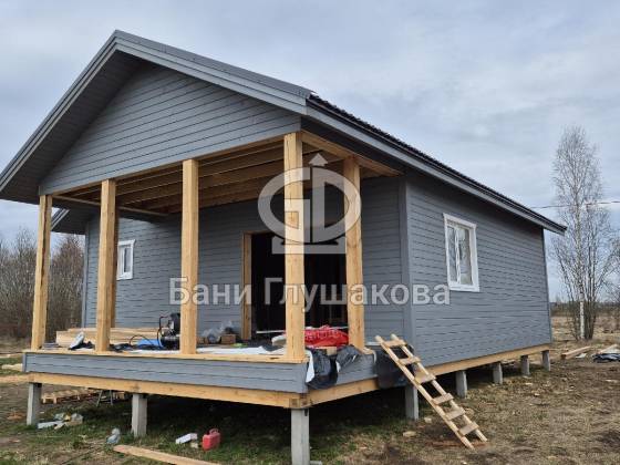 Каркасный дом 9х9 с двумя спальнями и террасой 3х6